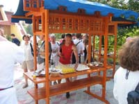 Pogostitev ob prohodu na Senovo